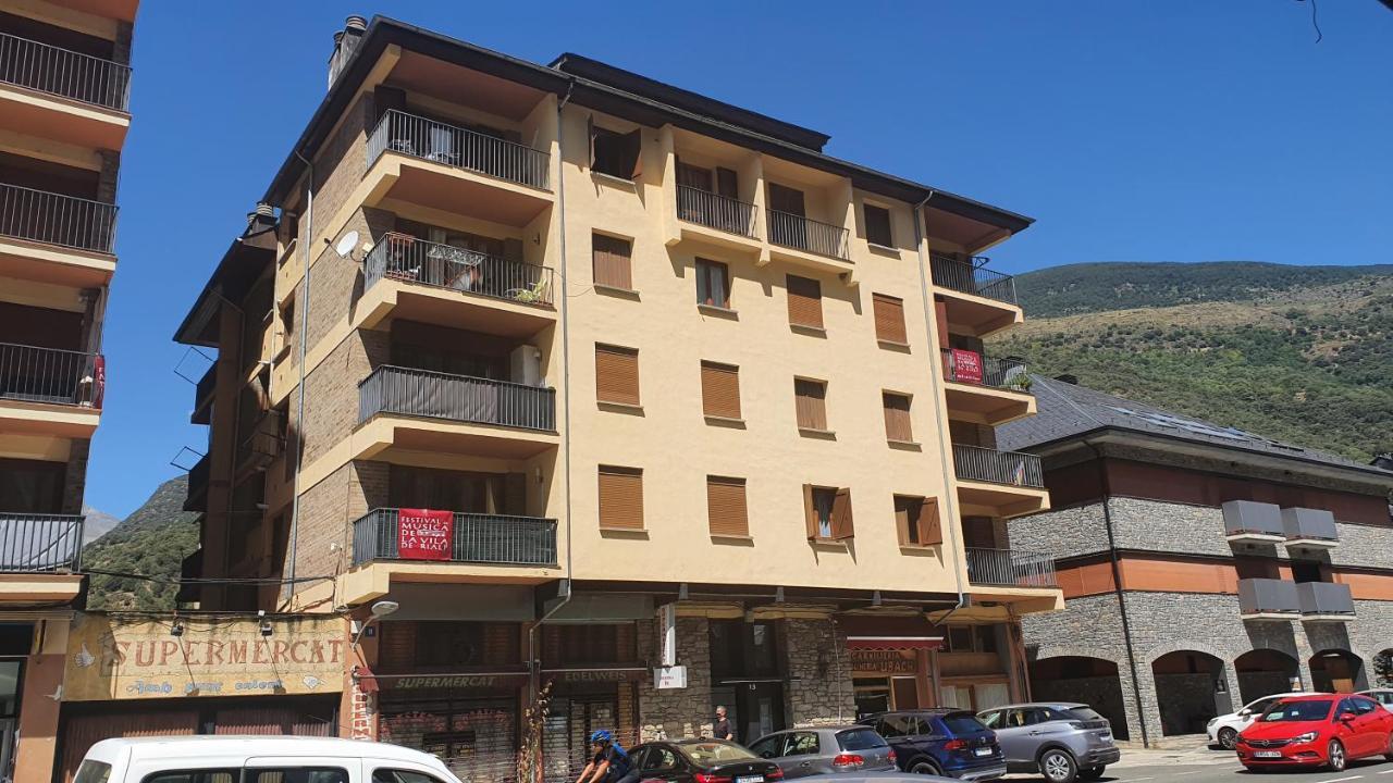 Xia Apartaments Con Acceso A Piscina Rialp Exterior photo